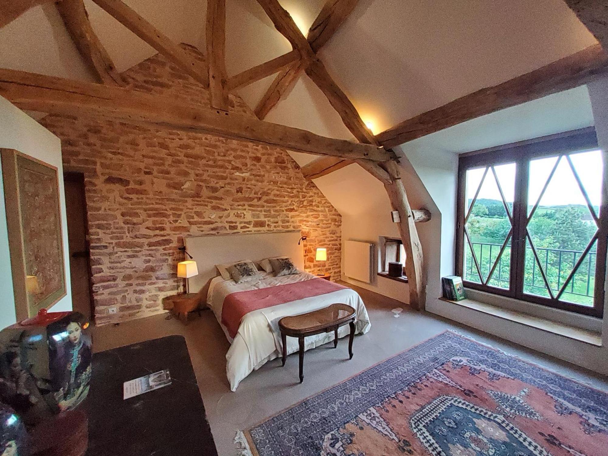 La Parenthese A Etrigny Bed & Breakfast Екстериор снимка